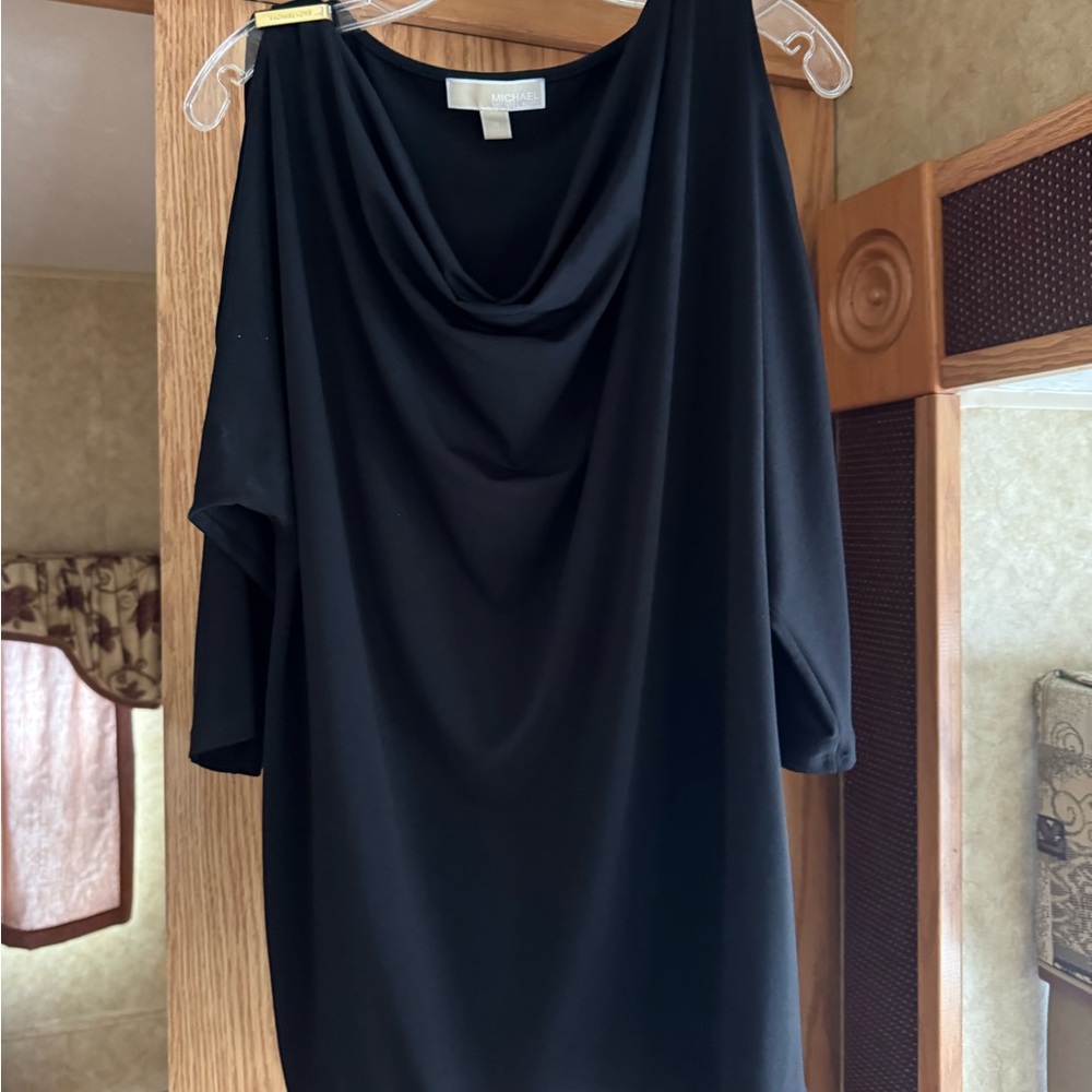 MK black blouse longer in length size 1x